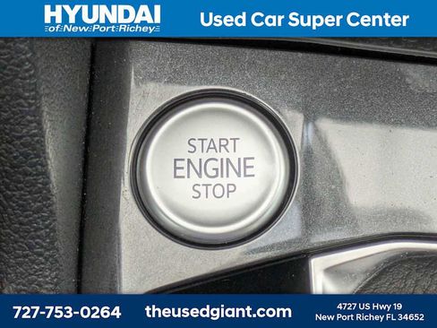 Used 2023 Volkswagen Tiguan SE FWD image 38