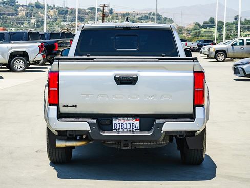 Certified 2024 Toyota Tacoma TRD Sport w/ TRD Sport Premium Package AWD/4WD image 3