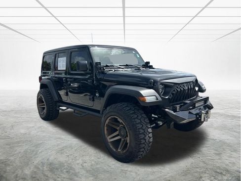 Used 2021 Jeep Wrangler Unlimited Sport AWD/4WD image 2