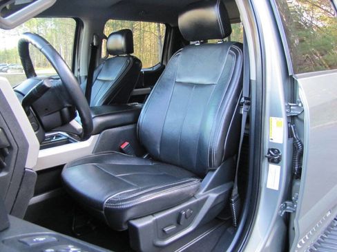 Used 2020 Ford F250 Lariat w/ Lariat Ultimate Package image 14