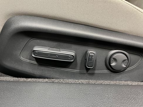 New 2025 Honda Accord SE image 13