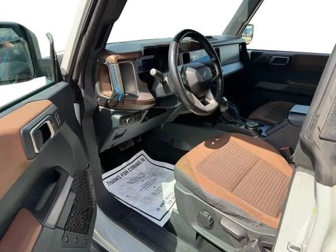 Used 2022 Ford Bronco Outer Banks AWD/4WD image 11