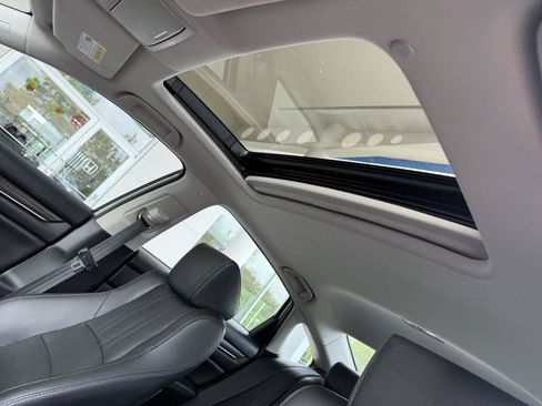 Used 2021 Honda Accord EX-L image 34