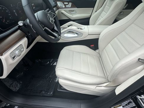 New 2026 Mercedes-Benz GLE 580 4MATIC image 10