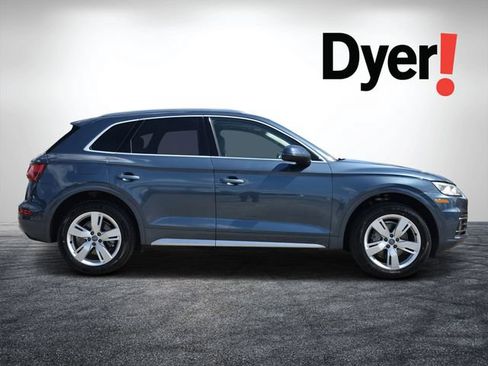 Used 2018 Audi Q5 2.0T Premium Plus w/ Premium Plus Package AWD/4WD image 2