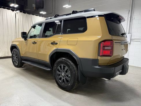 Used 2026 Toyota Land Cruiser w/ Premium Package image 5