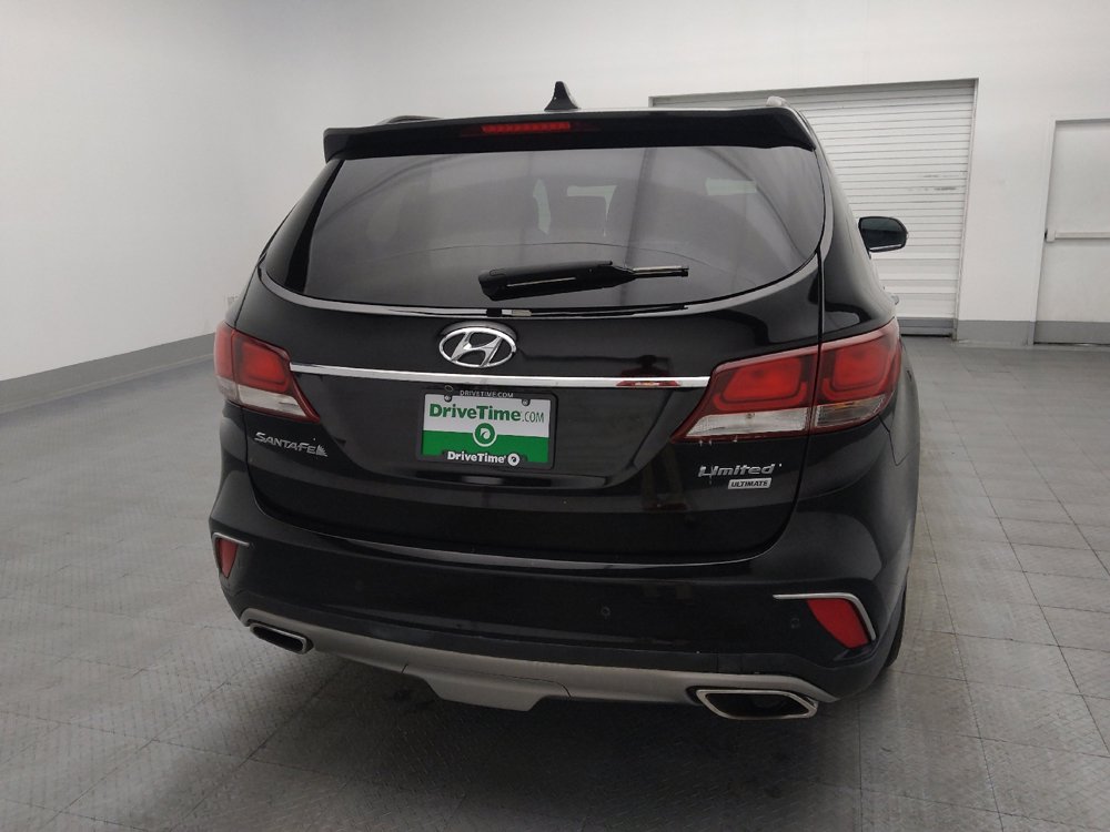 Used 2017 Hyundai Santa Fe Limited FWD image 7