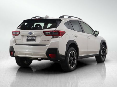 Used 2023 Subaru Crosstrek 2.0i Premium image 5
