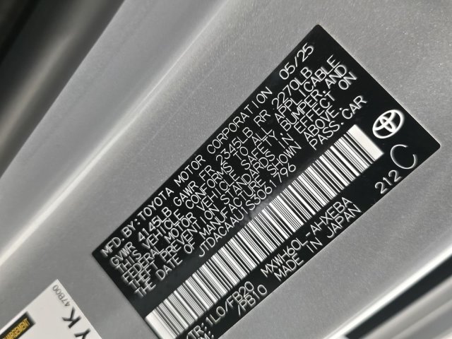 Used 2025 Toyota Prius LE FWD image 31
