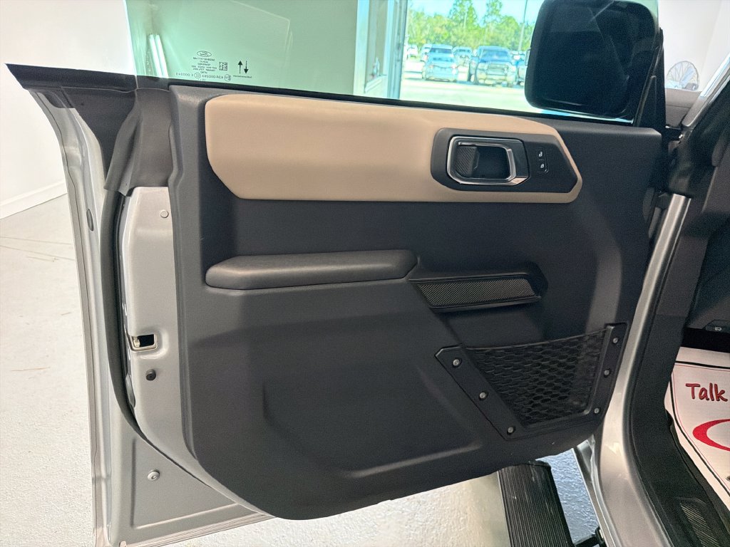 Used 2024 Ford Bronco Wildtrak AWD/4WD image 11