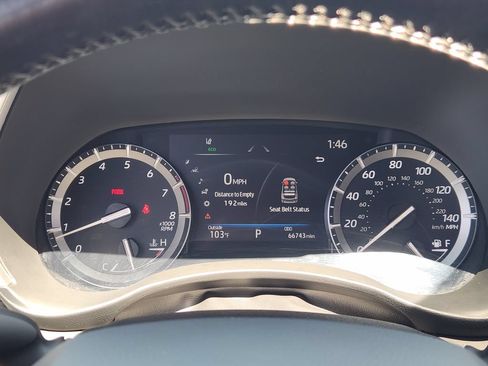 Used 2021 Toyota Highlander XSE FWD image 14