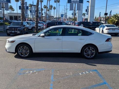 Certified 2025 Honda Accord EX-L image 19