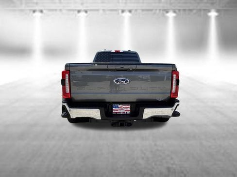 Used 2024 Ford F350 Lariat w/ Lariat Ultimate Package AWD/4WD image 5
