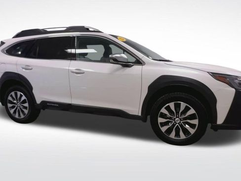 Used 2024 Subaru Outback Touring XT image 9
