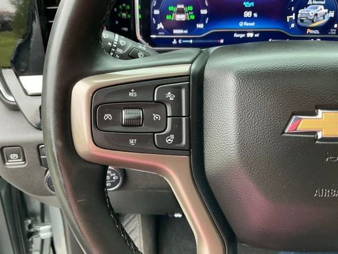 Used 2024 Chevrolet Silverado 2500 High Country w/ High Country Premium Package AWD/4WD image 27