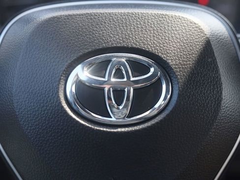 Used 2024 Toyota Corolla SE FWD image 24