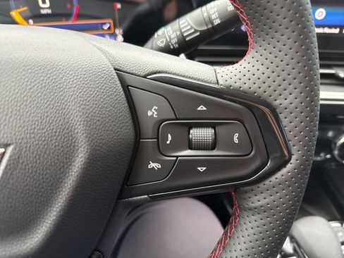 New 2026 Chevrolet Trax RS w/ Sunroof Package FWD image 10