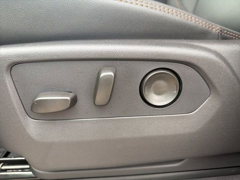 New 2026 GMC Sierra 2500 AT4 w/ AT4 Premium Plus Package image 17