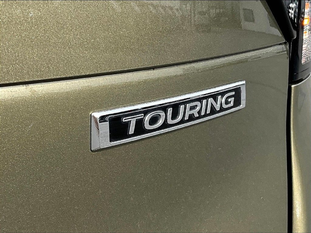Used 2025 Subaru Forester Touring AWD/4WD image 28