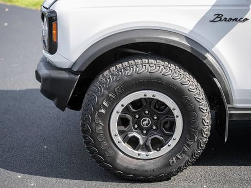 Used 2023 Ford Bronco Big Bend AWD/4WD image 9
