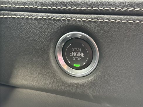 New 2026 Cadillac Escalade Platinum Sport AWD/4WD image 33