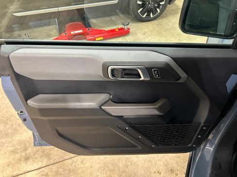 Certified 2023 Ford Bronco Black Diamond AWD/4WD image 15