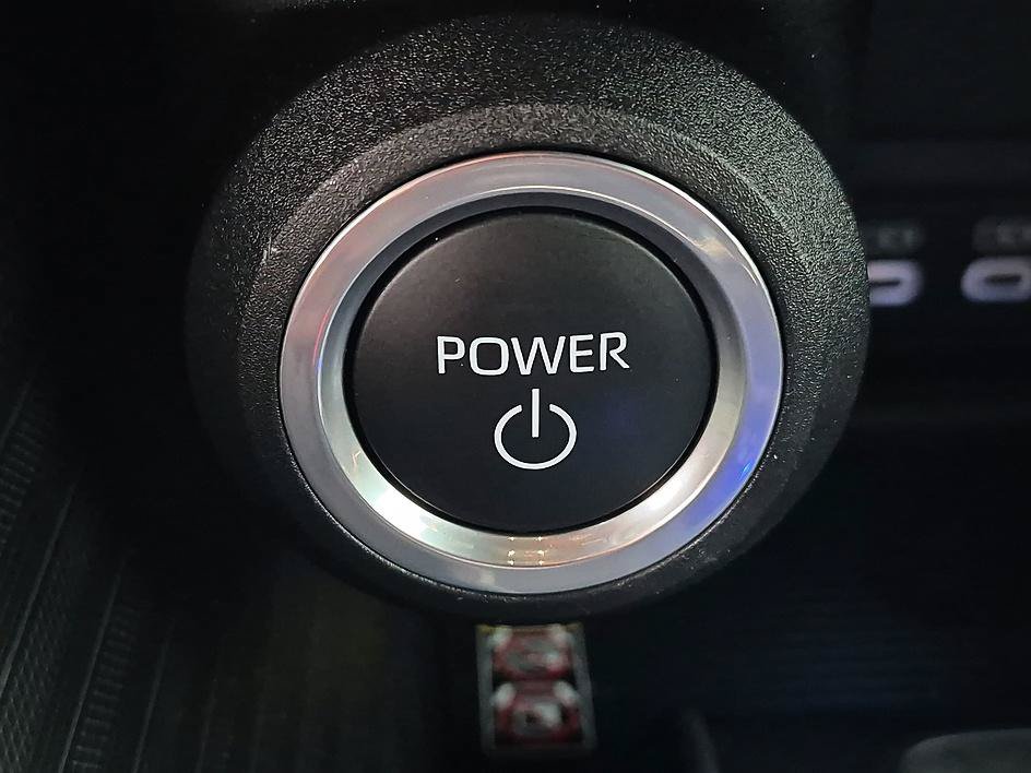 Used 2023 Toyota Venza Limited AWD/4WD image 28