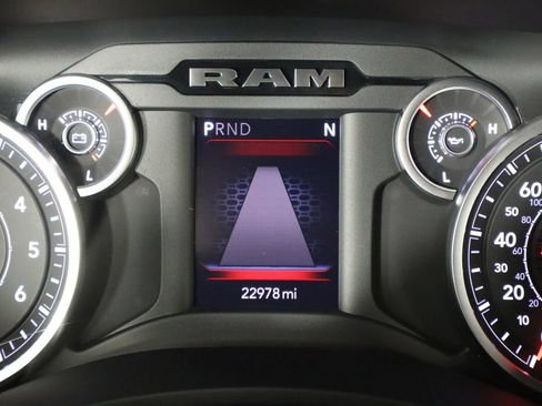 Used 2026 RAM 2500 Big Horn AWD/4WD image 40
