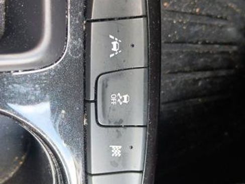 Used 2023 Chevrolet TrailBlazer LT w/ Convenience Package AWD/4WD image 31
