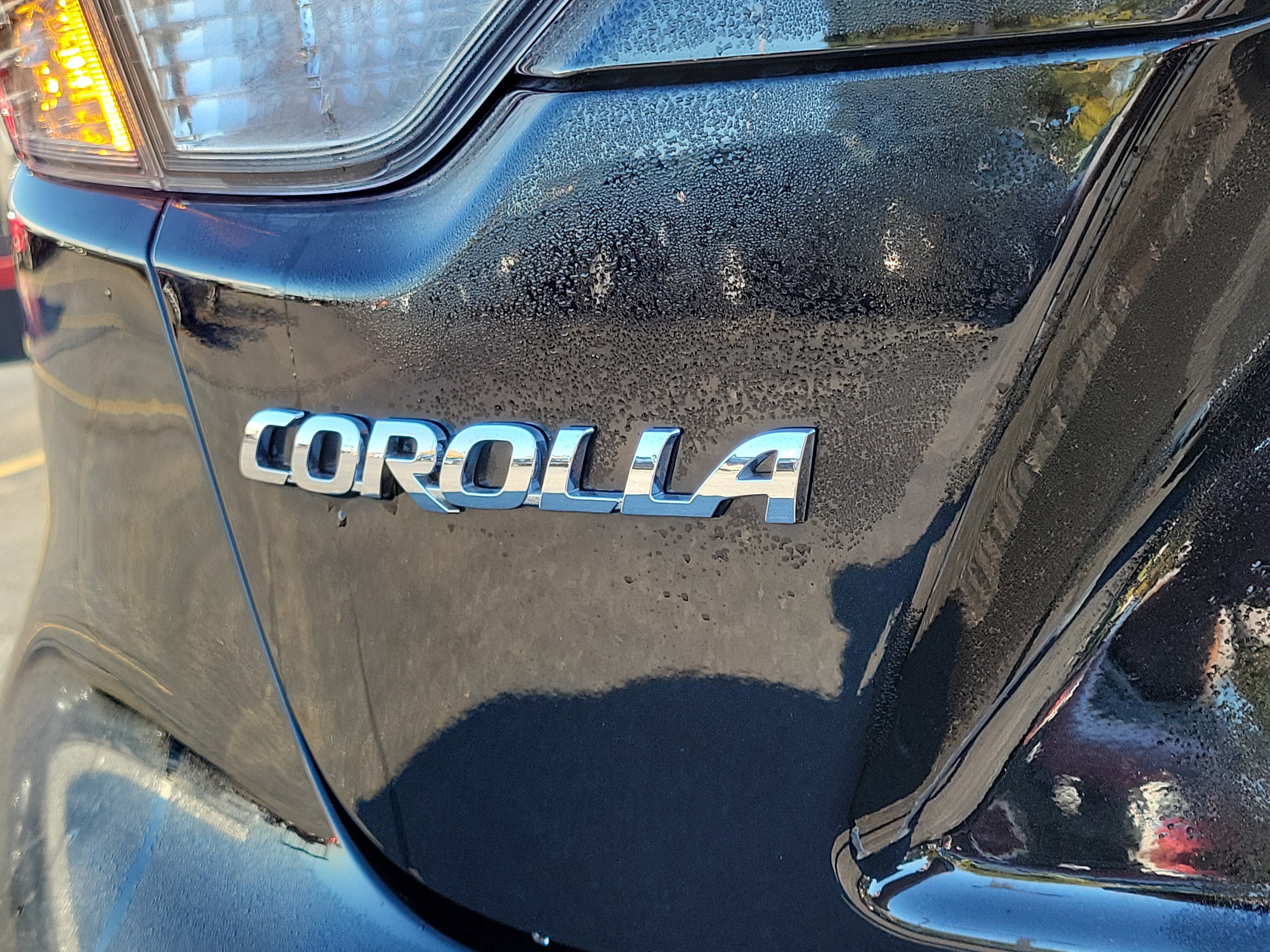 Used 2026 Toyota Corolla LE FWD image 6