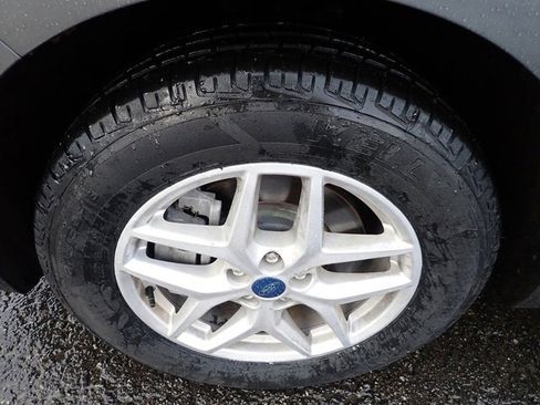 Used 2022 Ford Edge SEL w/ Convenience Package image 12