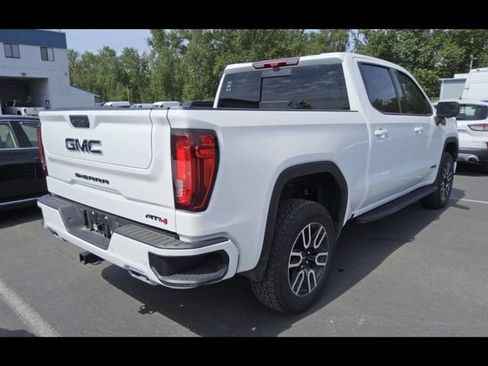 Used 2025 GMC Sierra 1500 AT4 w/ AT4 Premium Package AWD/4WD image 2