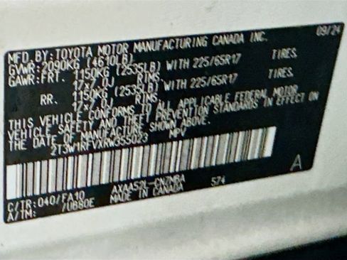 Certified 2024 Toyota RAV4 XLE image 32