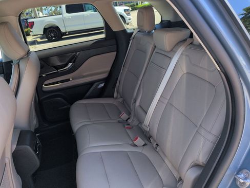 Certified 2024 Lincoln Corsair FWD w/ Equipment Group 101A image 14