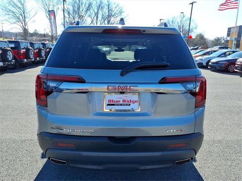 Used 2023 GMC Acadia AT4 w/ Technology Package image 5