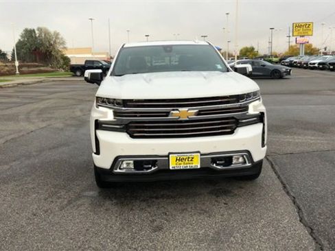 Used 2021 Chevrolet Silverado 1500 High Country w/ Technology Package image 3