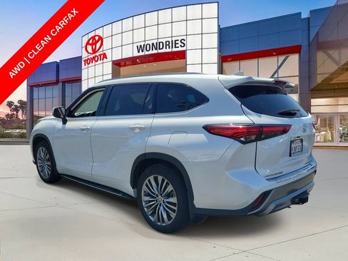 Used 2022 Toyota Highlander Platinum AWD/4WD image 9