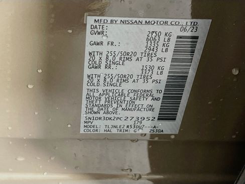 Used 2023 Nissan Pathfinder Platinum AWD/4WD image 34