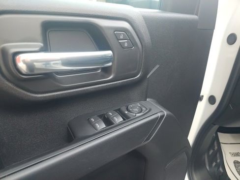 New 2026 GMC Sierra 2500 Pro w/ Convenience Package image 14