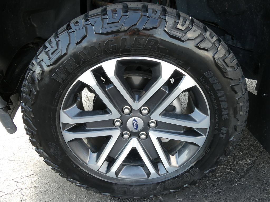 Used 2023 Ford F150 XL w/ STX Appearance Package AWD/4WD image 10