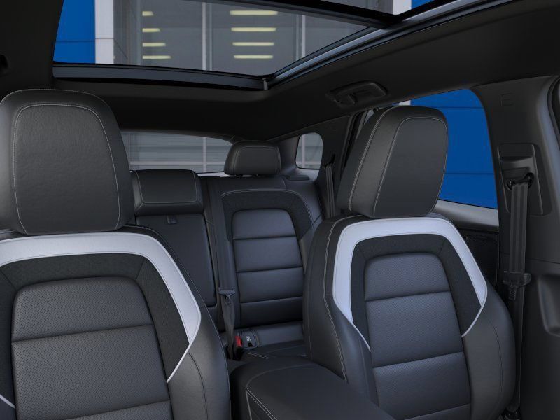 New 2026 Chevrolet Blazer EV LT AWD/4WD image 24