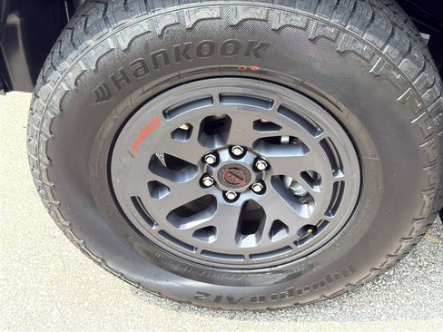 New 2026 Nissan Frontier PRO-4X w/ Pro-4x Convenience Package AWD/4WD image 10