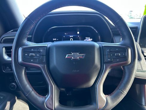 Used 2023 Chevrolet Suburban RST image 9