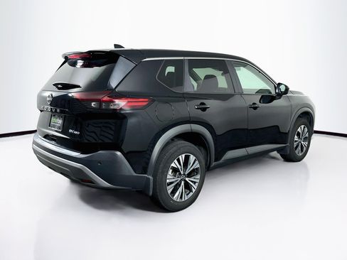 Used 2023 Nissan Rogue SV AWD/4WD image 9