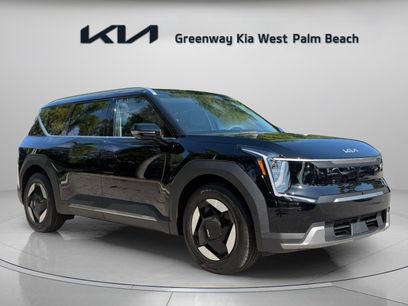 Certified 2026 Kia EV9 Wind