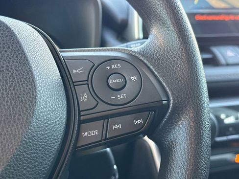 Used 2023 Toyota RAV4 LE image 27