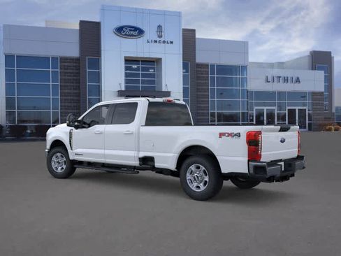 New 2026 Ford F350 XLT w/ XLT Premium Package AWD/4WD image 4