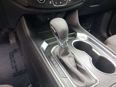 Used 2021 Chevrolet Traverse LS FWD image 20