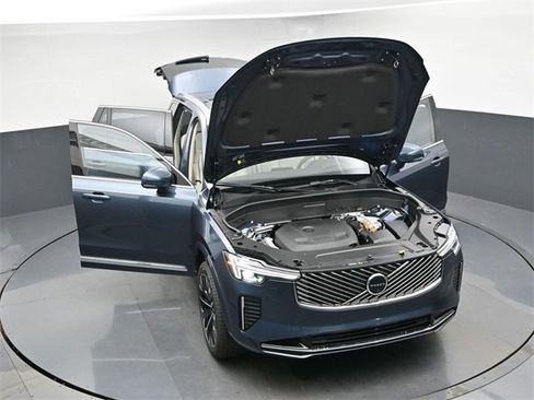 New 2026 Volvo XC90 T8 Ultra image 50