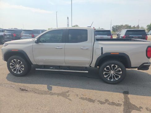 Used 2026 GMC Canyon Denali AWD/4WD image 10